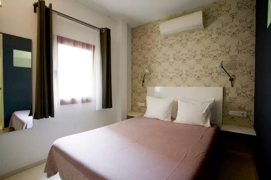 Old House Apartment *